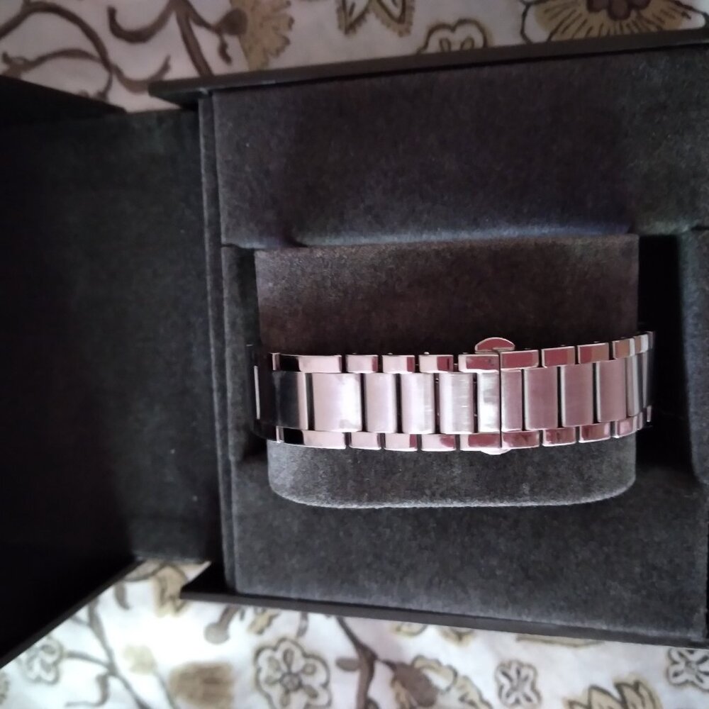 Gucci Watch Women's - Picture 3 of 7